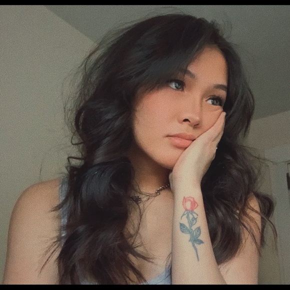 Meet your Posher, Shannon - Picture 1 of 1